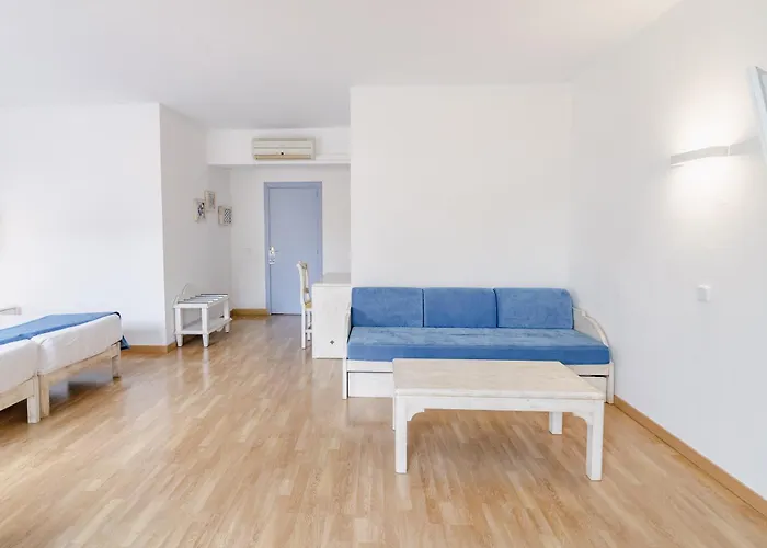 Hostal Hpc Porto Colom